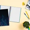 Anwendungsbild des Spiral-Notizbuches auf dem Schreibtisch